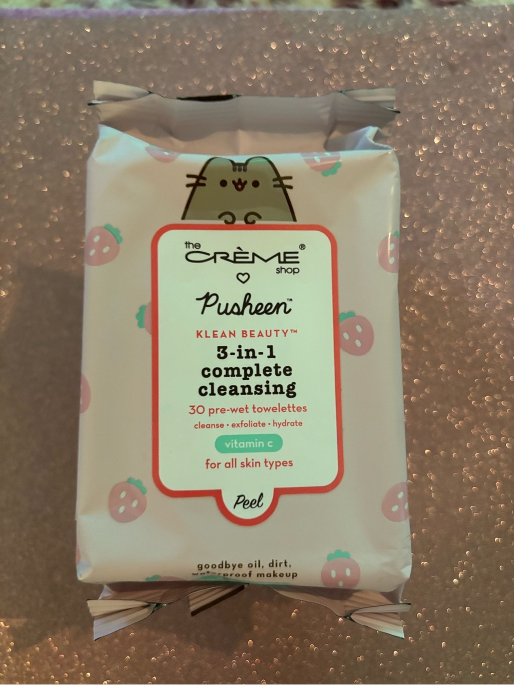 Brand new Sealed by the Crème Shop Pusheen 3-in-1 Complete Cleansing Towelettes